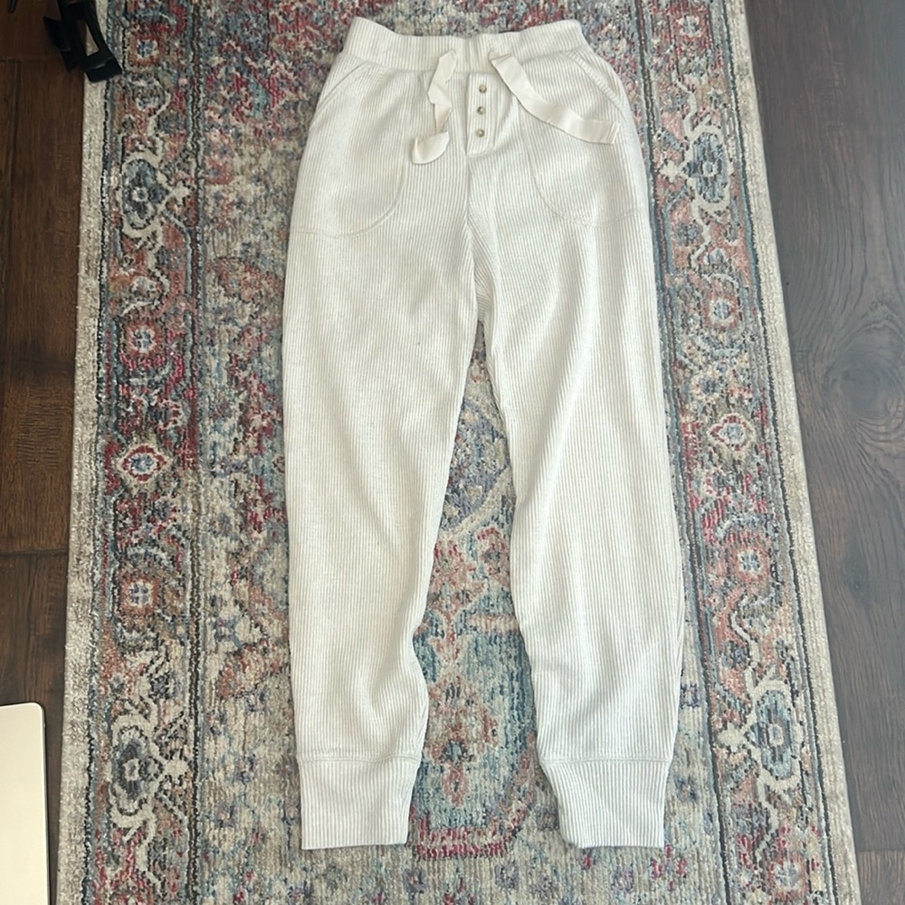 NWOT Abercrombie & Fitch waffle joggers, XS